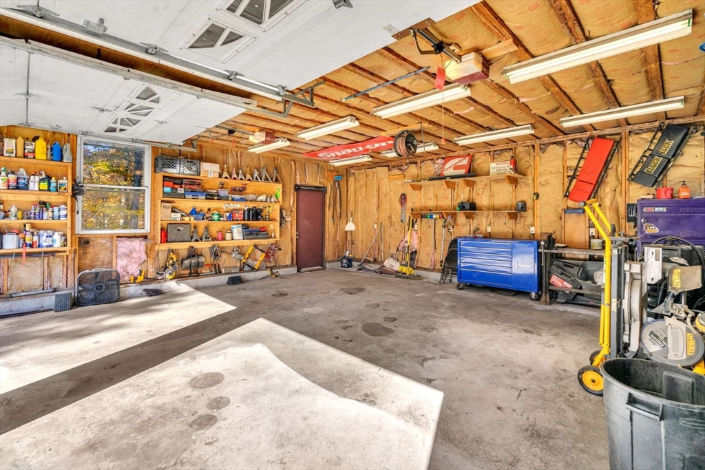 531 Old North Road Property Photo 36
