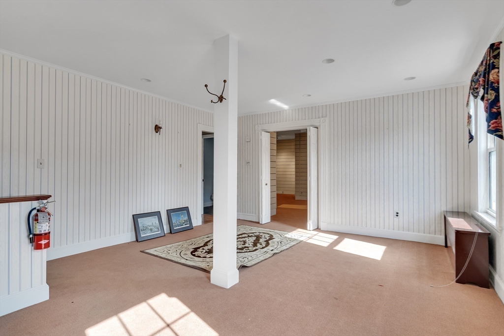 786 Mt Auburn St Property Photo 20