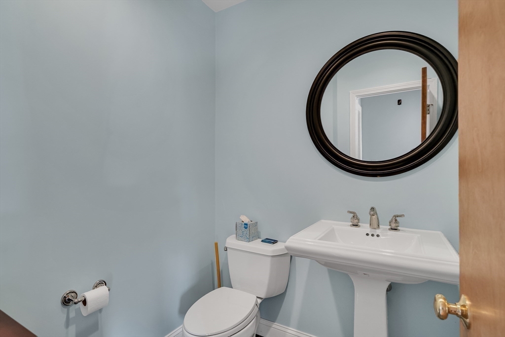 786 Mt Auburn St Property Photo 22