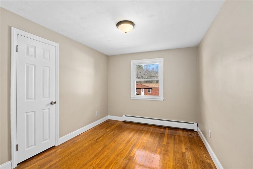 7 Neptune Dr Property Photo 16