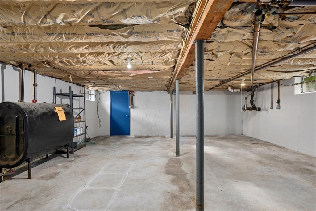 7 Neptune Dr Property Photo 23