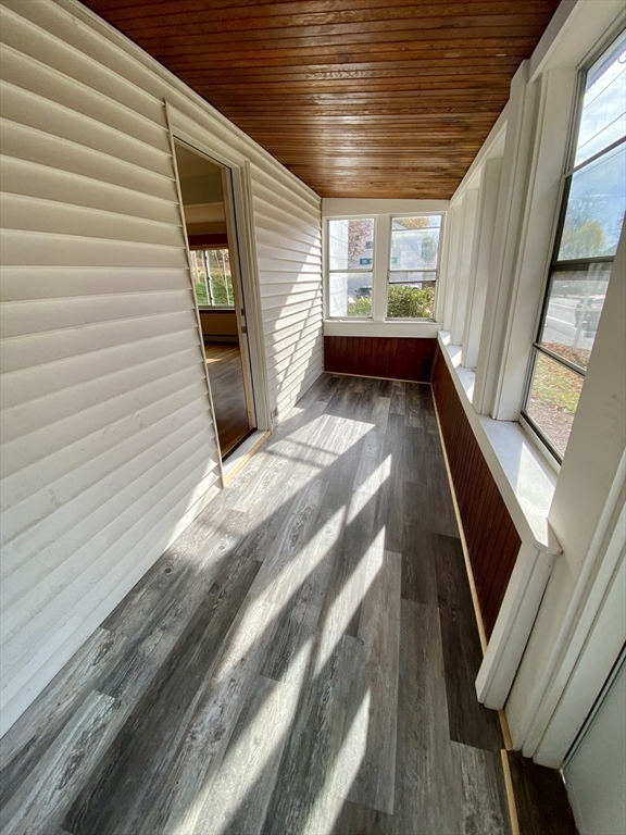 10 Main St Property Photo 18