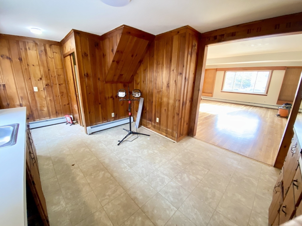 10 Main St Property Photo 20