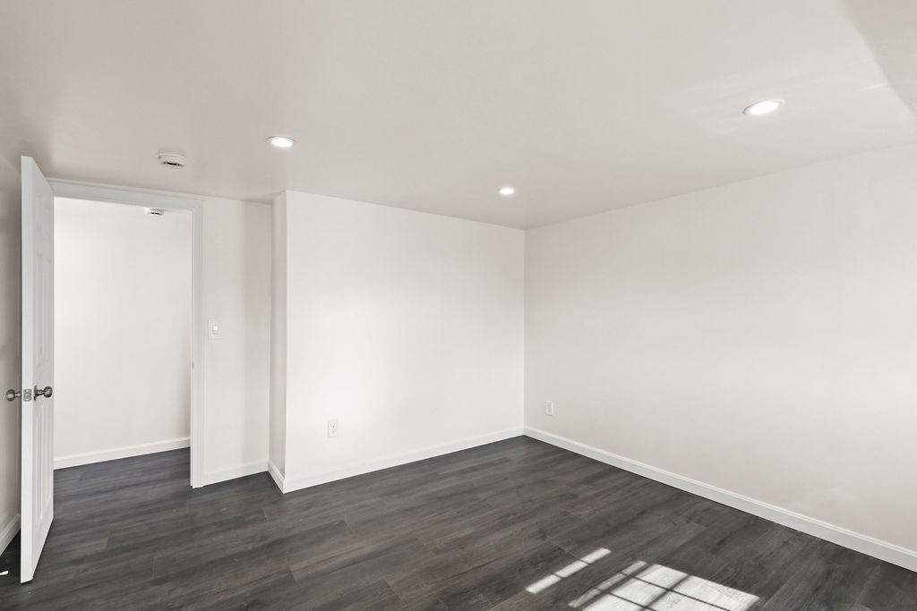 5 Trenton St Property Photo 16