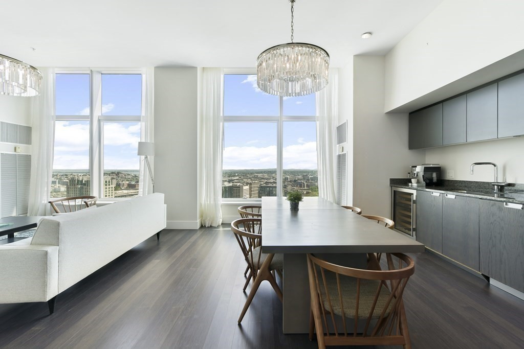 110 Stuart Street Property Photo 6