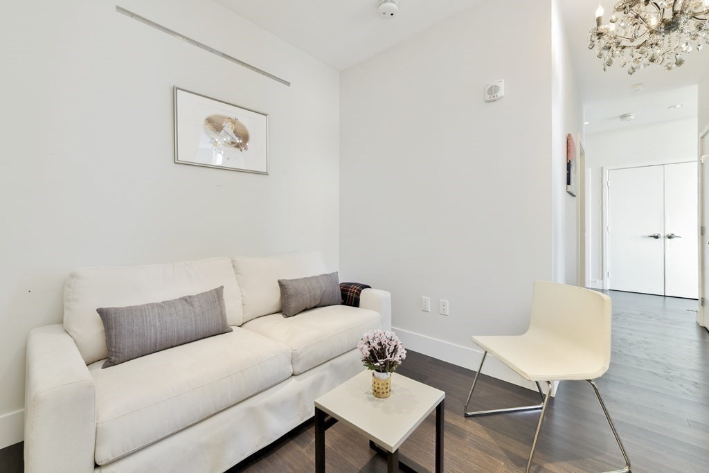 110 Stuart Street Property Photo 12