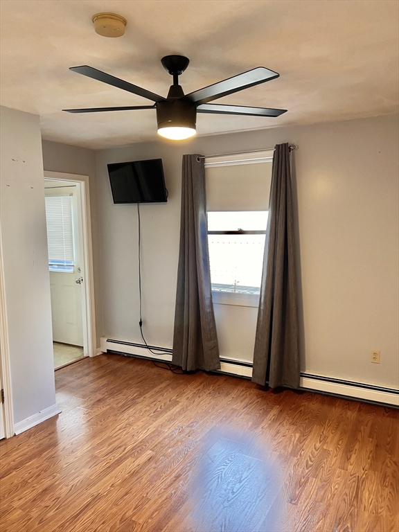 343 Reservoir Ave # B Property Photo 5