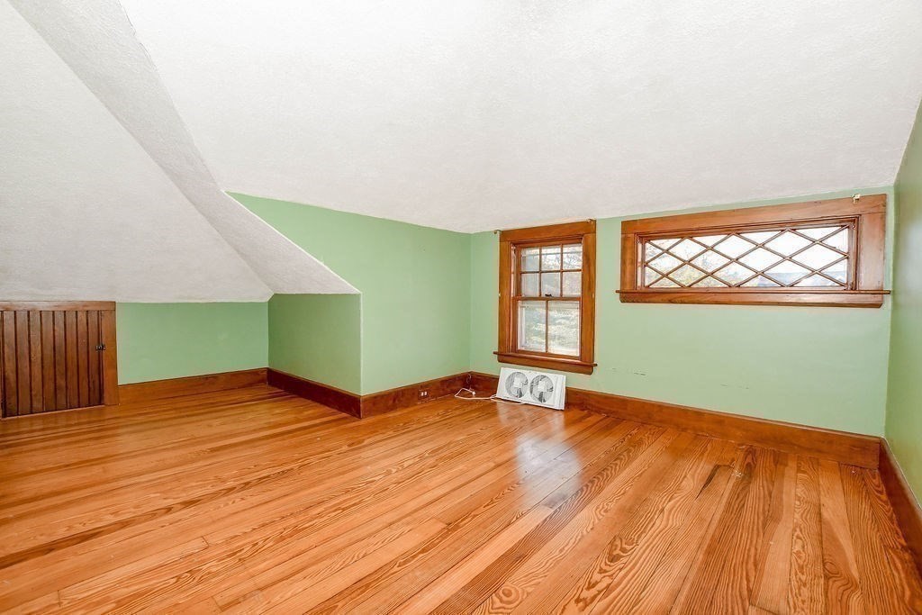 105 High Street Property Photo 21