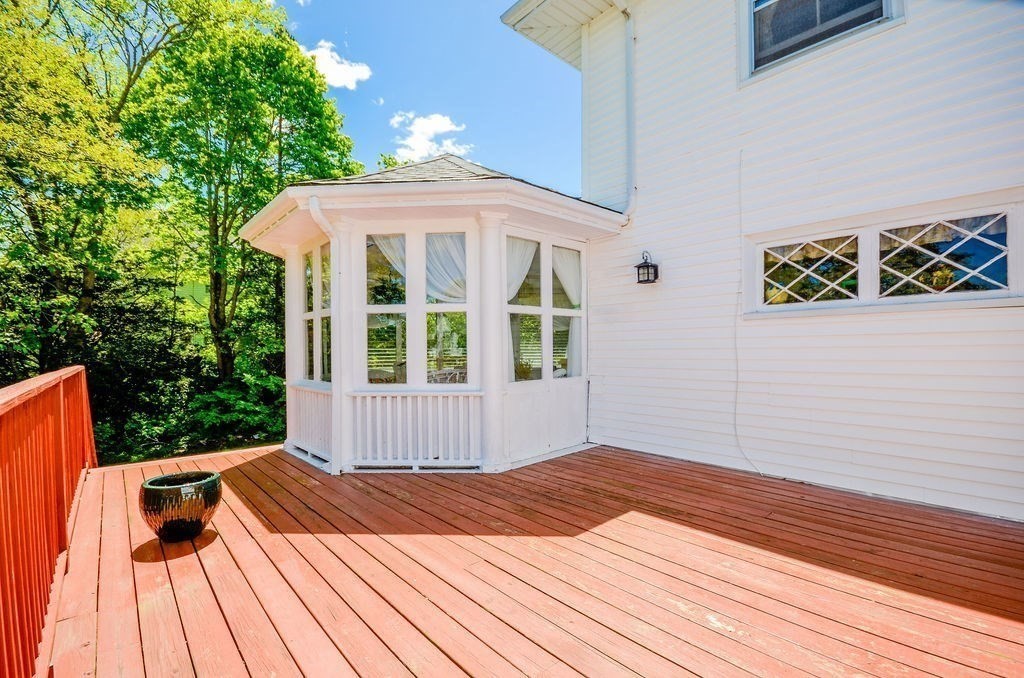 105 High Street Property Photo 28