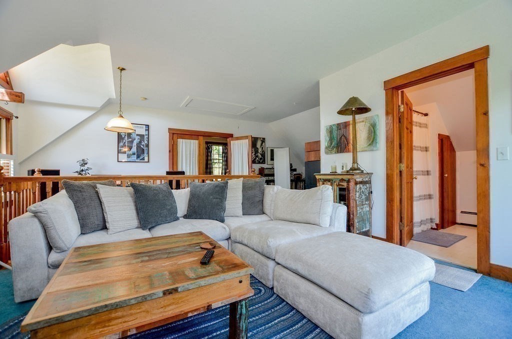 105 High Street Property Photo 32