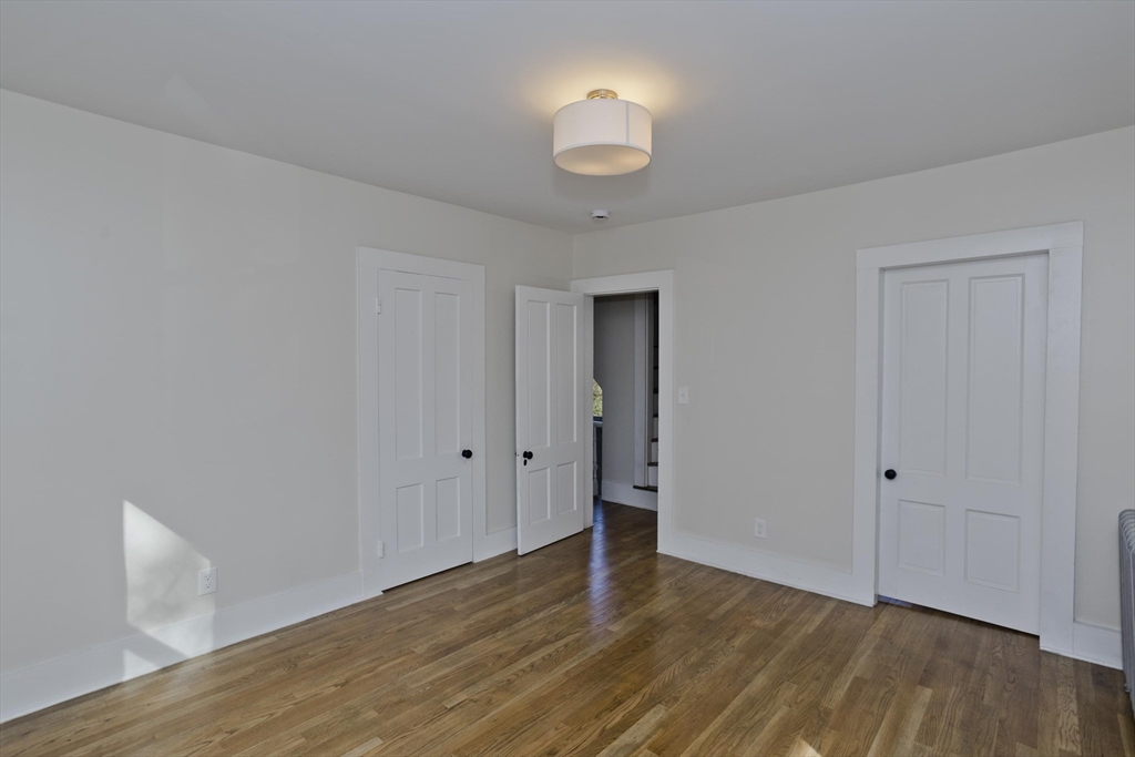 177 Crescent St Property Photo 29
