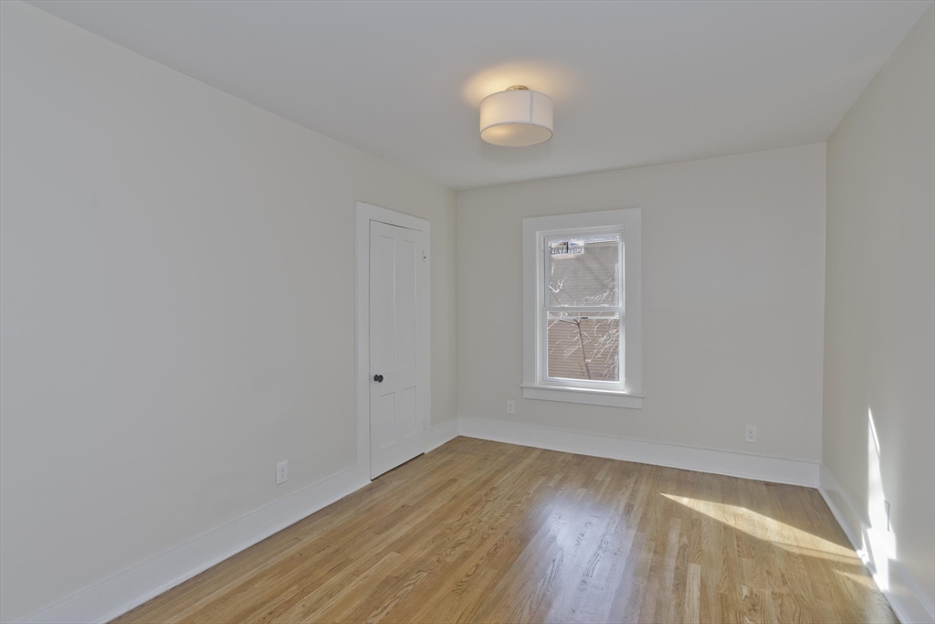 177 Crescent St Property Photo 31
