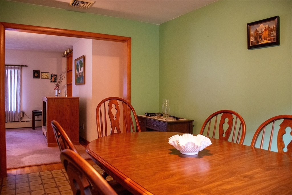 29 Charlton Rd Property Photo 14