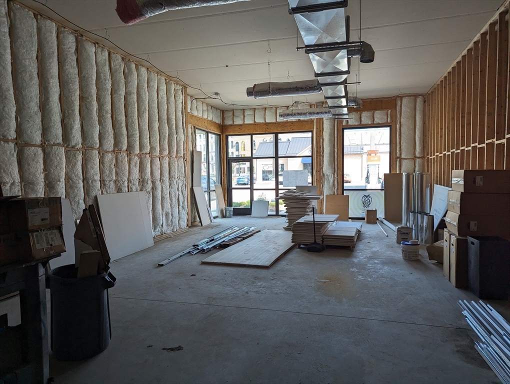 185 Madison St Property Photo 4
