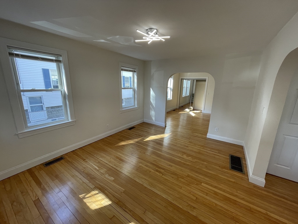 95-97 Lawrence St # 2 Property Photo 5