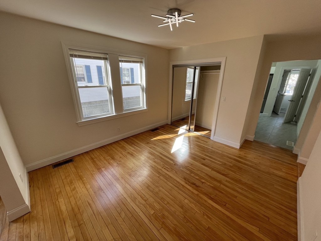 95-97 Lawrence St # 2 Property Photo 7