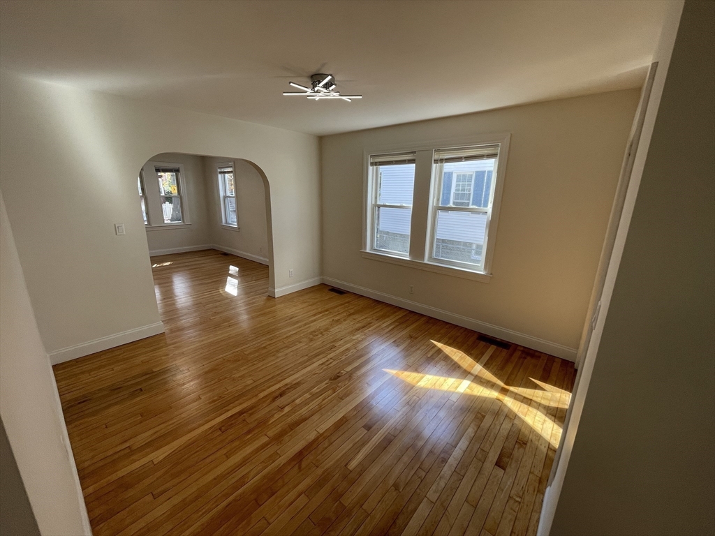 95-97 Lawrence St # 2 Property Photo 8