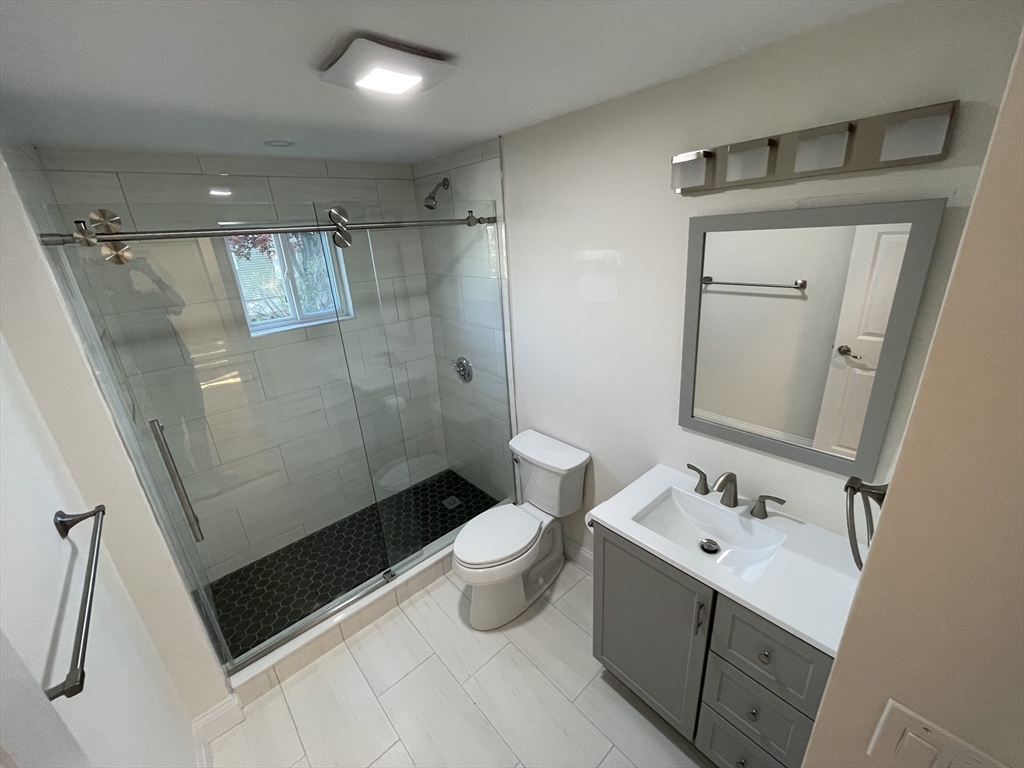 95-97 Lawrence St # 2 Property Photo 11