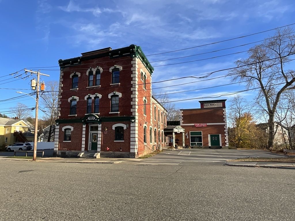1007 Church St Property Photo 1