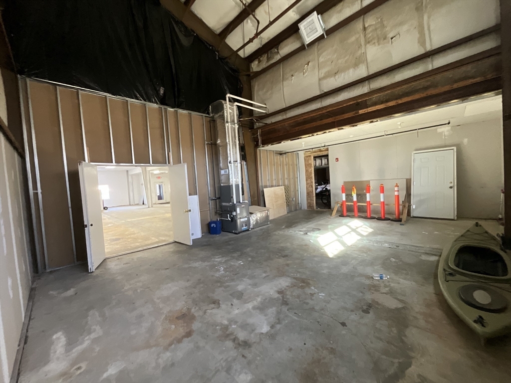 1007 Church St Property Photo 16