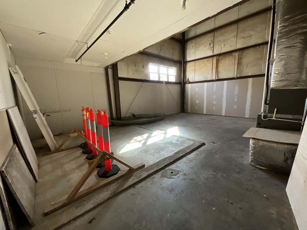 1007 Church St Property Photo 17