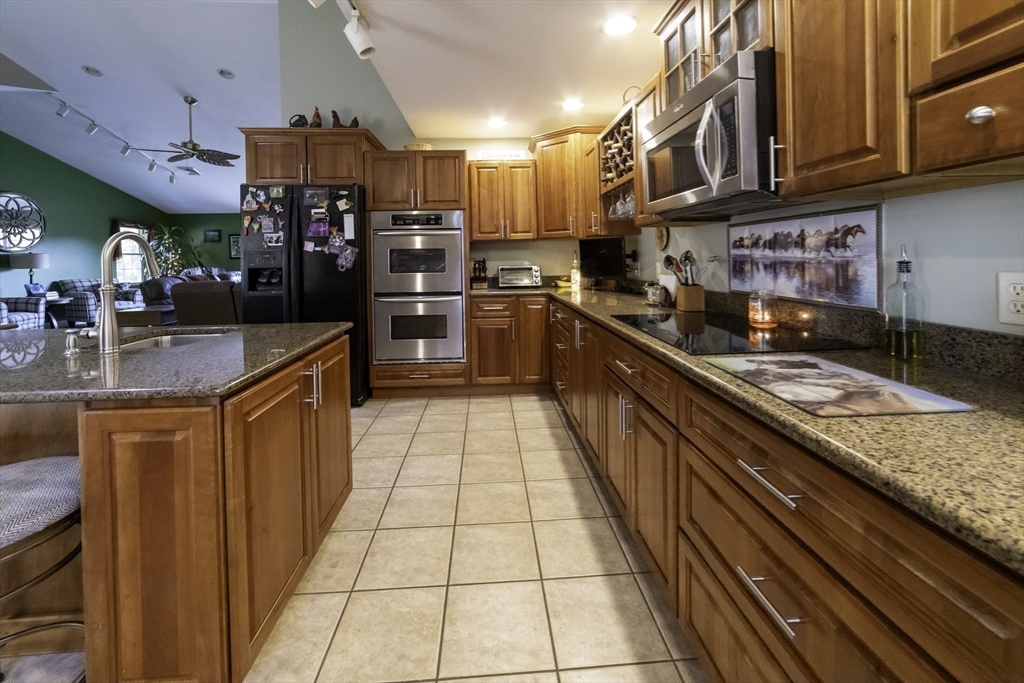 105 Hammond Hill Rd Property Photo 6