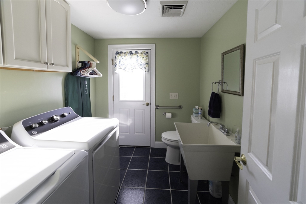 105 Hammond Hill Rd Property Photo 16