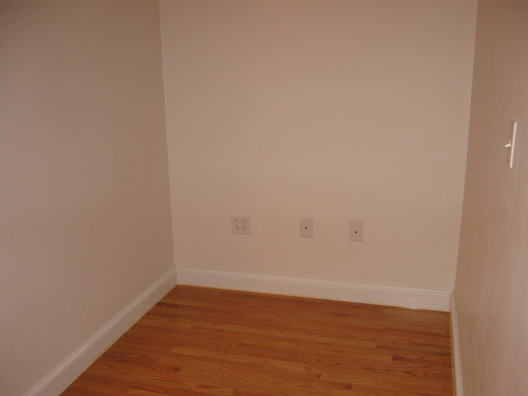 2856 Washington Street Property Photo 17