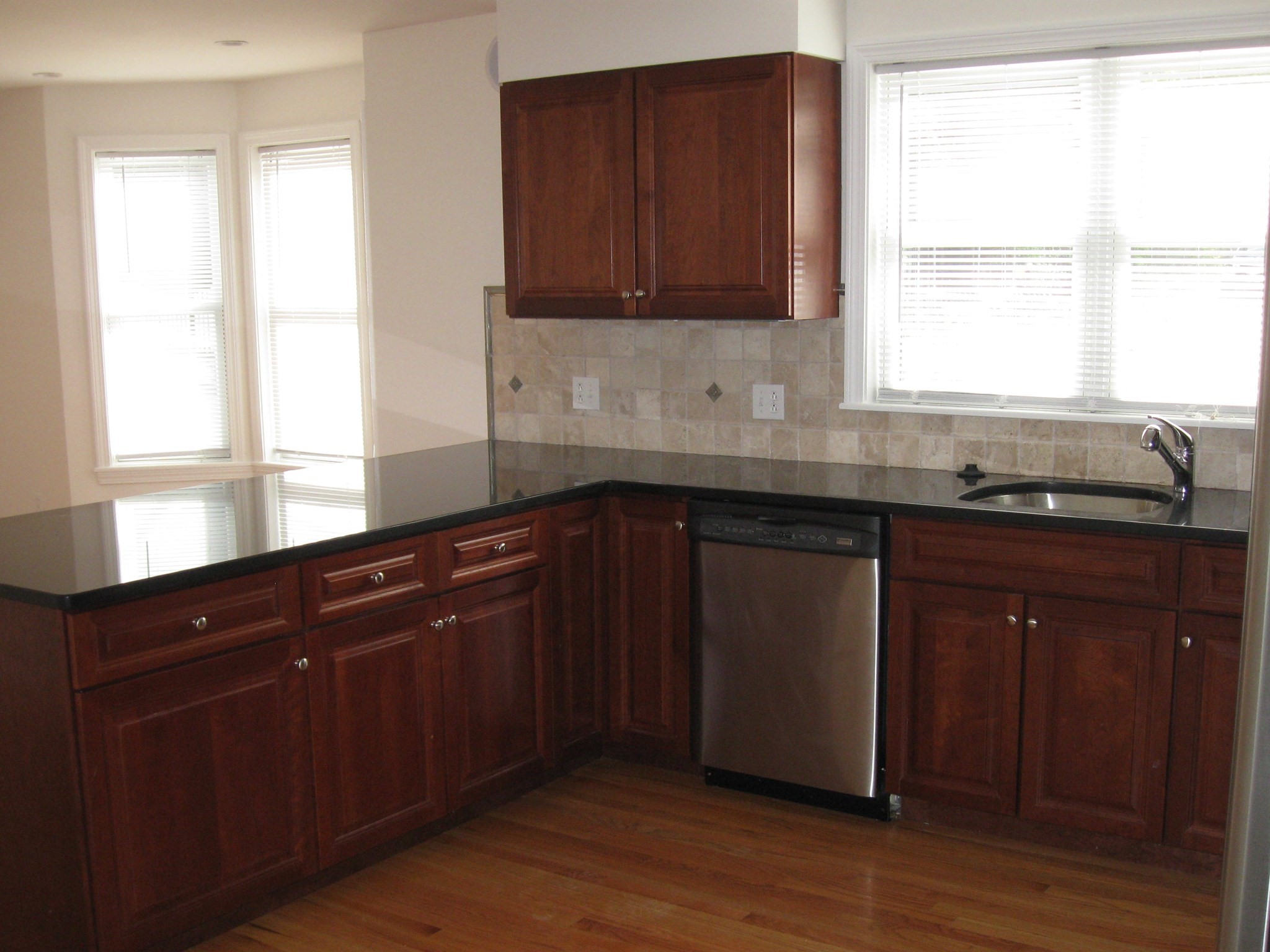 2856 Washington Street Property Photo 31