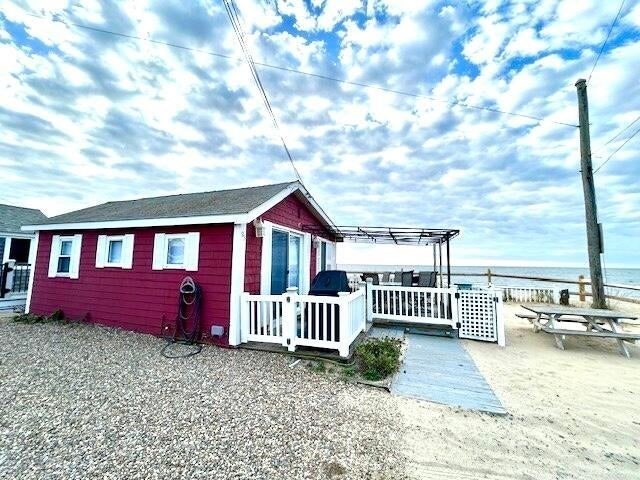 241 Old Wharf # 95 Property Photo 1