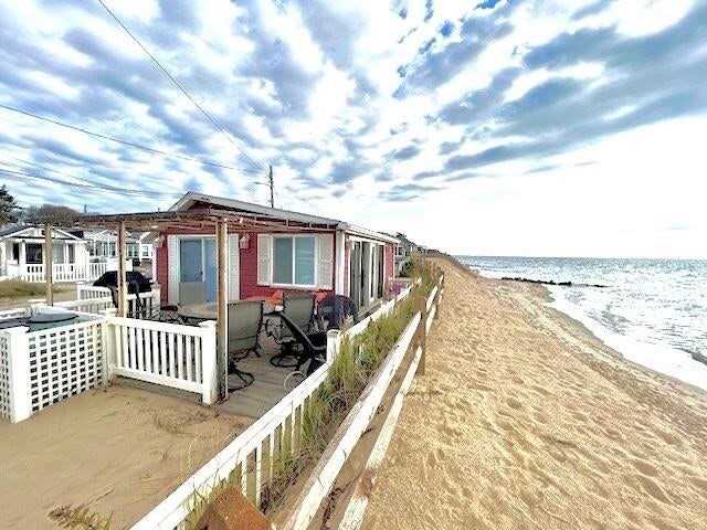 241 Old Wharf # 95 Property Photo 4