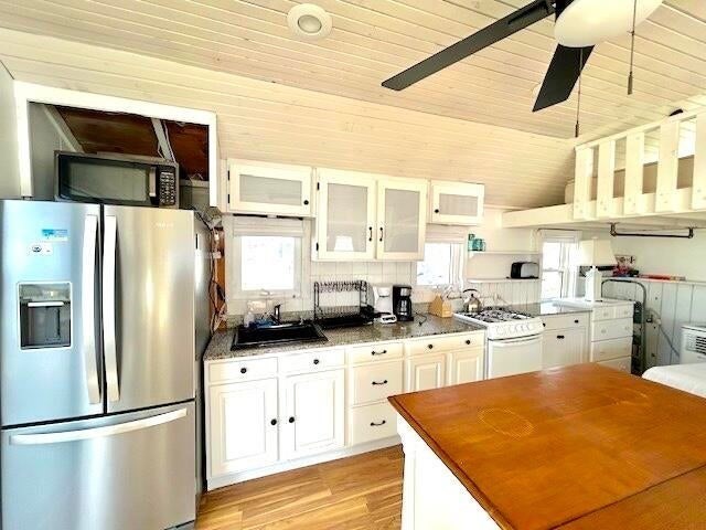 241 Old Wharf # 95 Property Photo 10