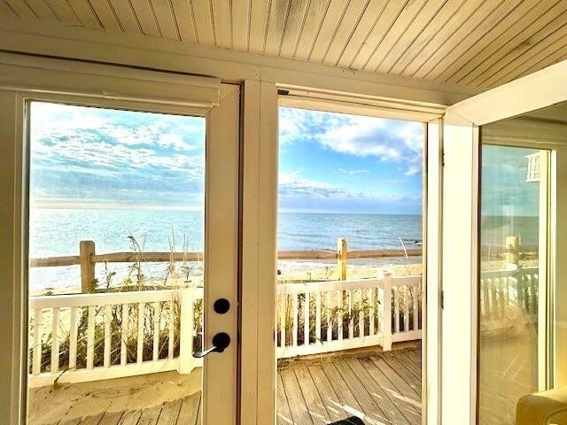 241 Old Wharf # 95 Property Photo 16