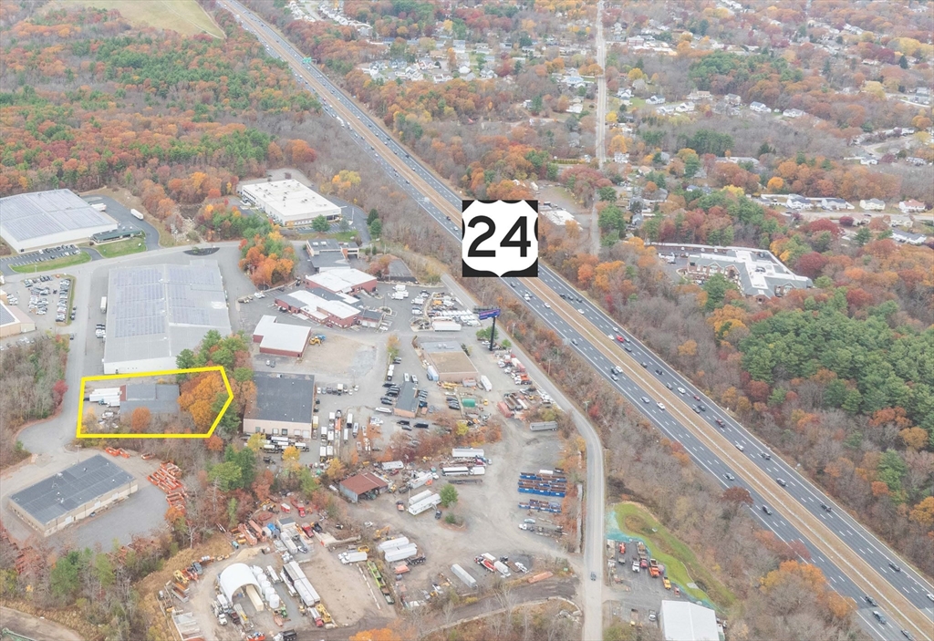 8 Carver Cir Property Photo 2