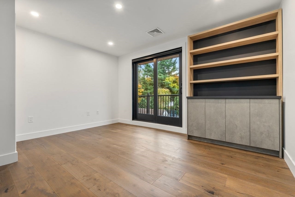 88 Lexington Street Property Photo 19