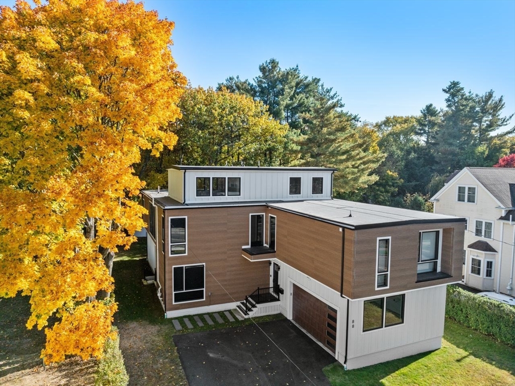 88 Lexington Street Property Photo 35