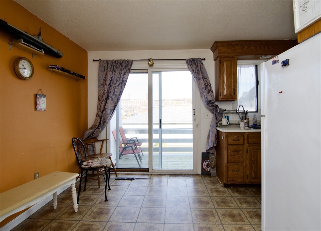 1196 Worcester St # 1196 Property Photo 11
