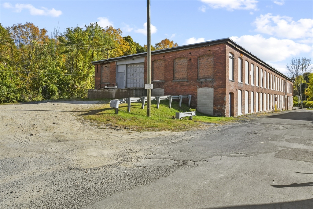 20 Keeler St Property Photo 39