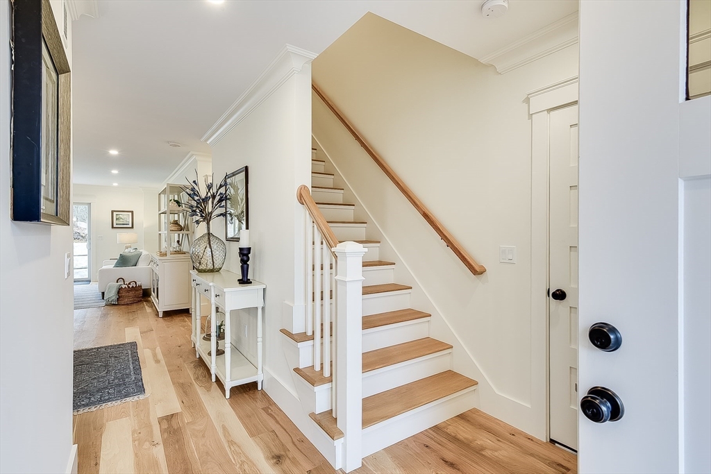 213 N Falmouth Hwy # 5a Property Photo 5
