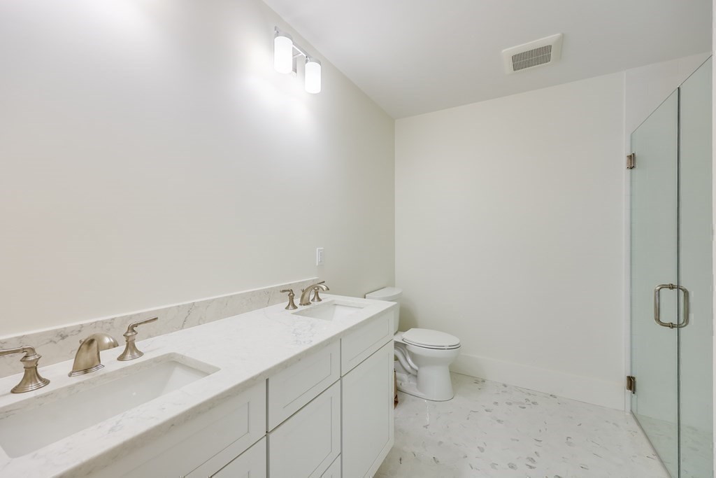 213 N Falmouth Hwy # 5a Property Photo 25