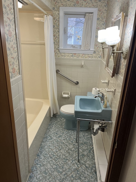 357 Elm Street Property Photo 18