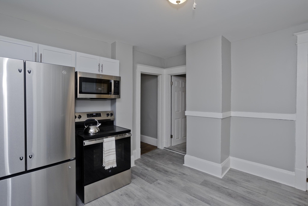 85 Congress Ave Property Photo 13