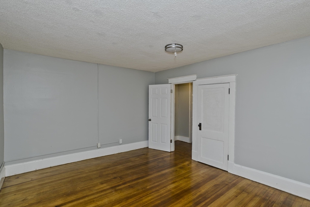 85 Congress Ave Property Photo 21
