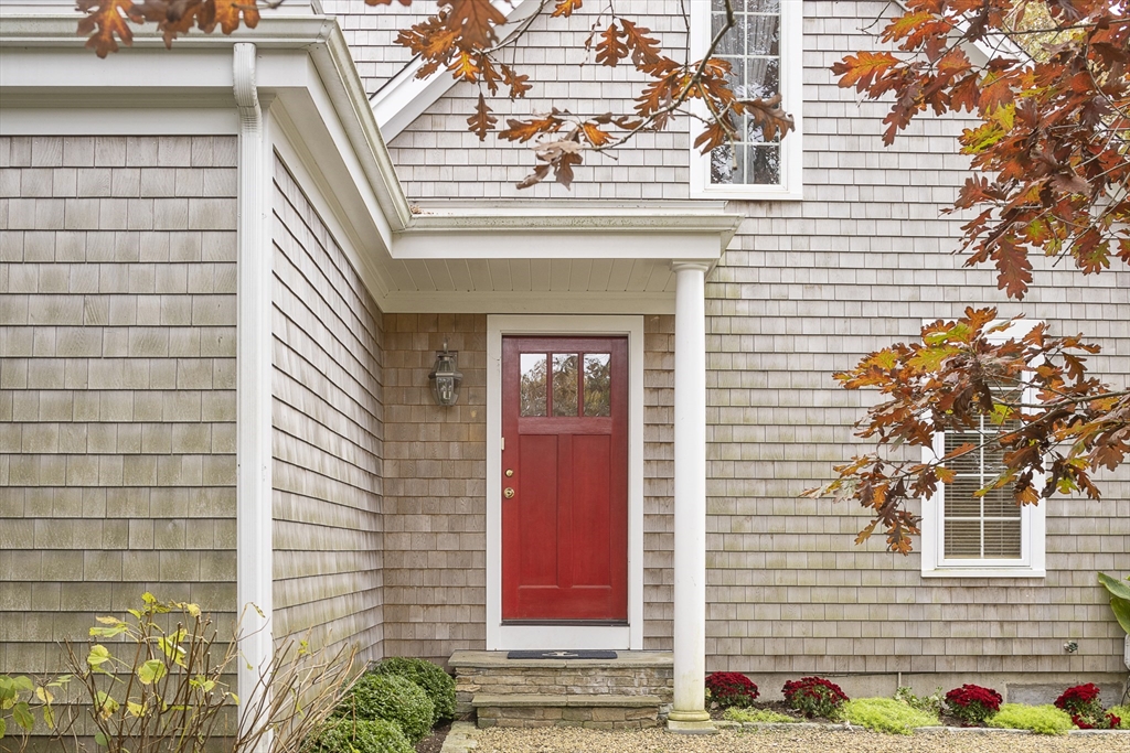 87 Schoolhouse Road Property Photo 2