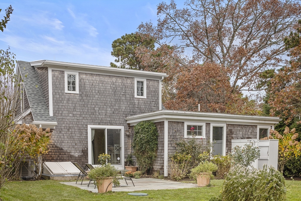 87 Schoolhouse Road Property Photo 4