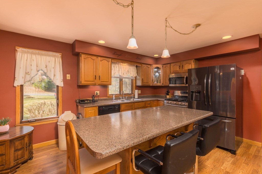 153 Glenallen Street Property Photo 2