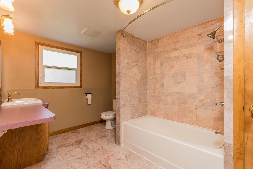 153 Glenallen Street Property Photo 15