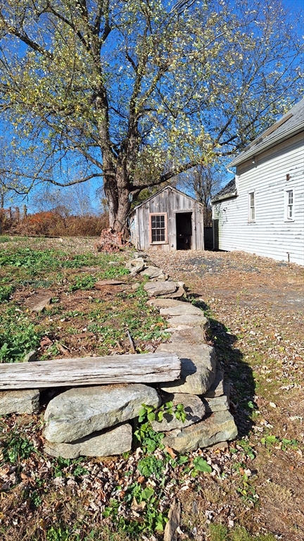 294 Boston Rd Property Photo 12