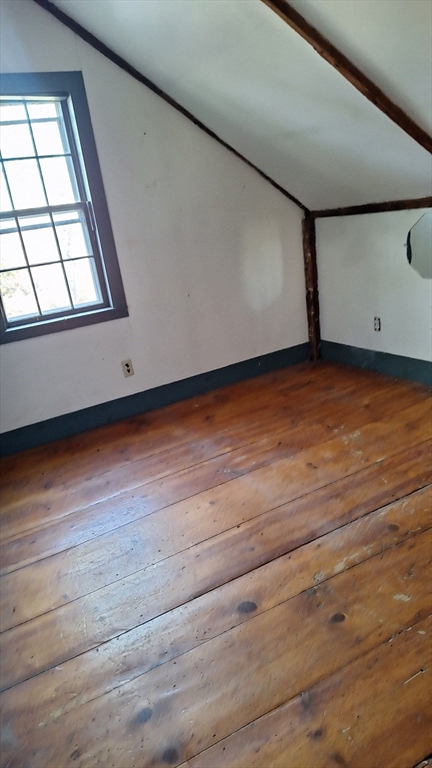294 Boston Rd Property Photo 13
