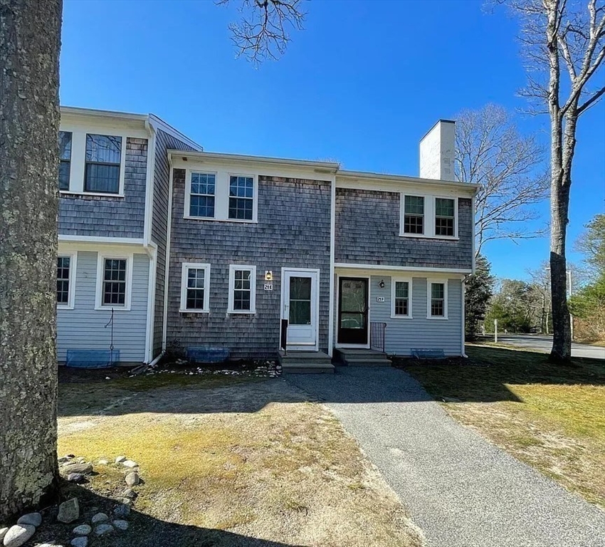 300 Falmouth Rd # 21e Property Photo 3